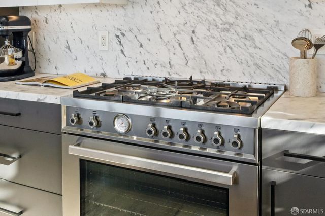 39 Christopher Drive, San Francisco, CA 94131