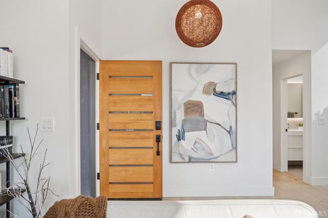 39 Christopher Drive, San Francisco, CA 94131