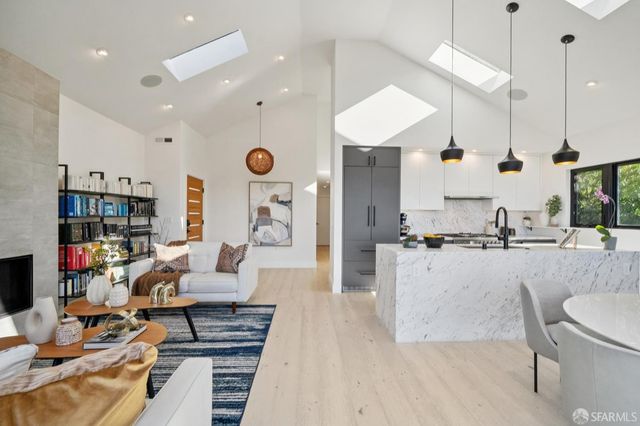 39 Christopher Drive, San Francisco, CA 94131