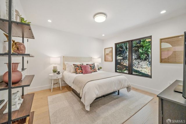 39 Christopher Drive, San Francisco, CA 94131