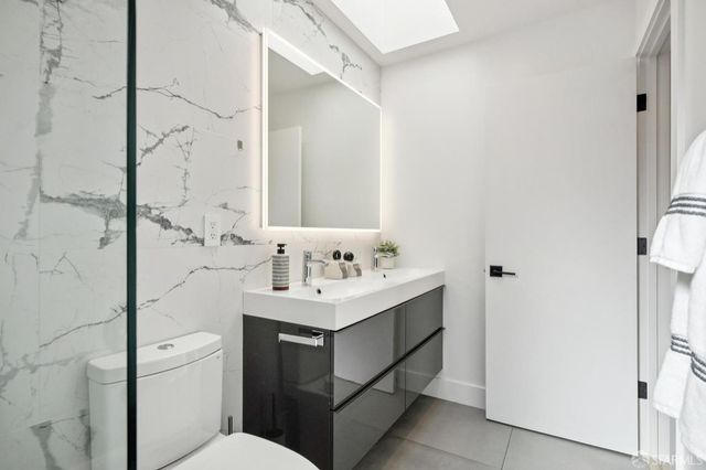 39 Christopher Drive, San Francisco, CA 94131