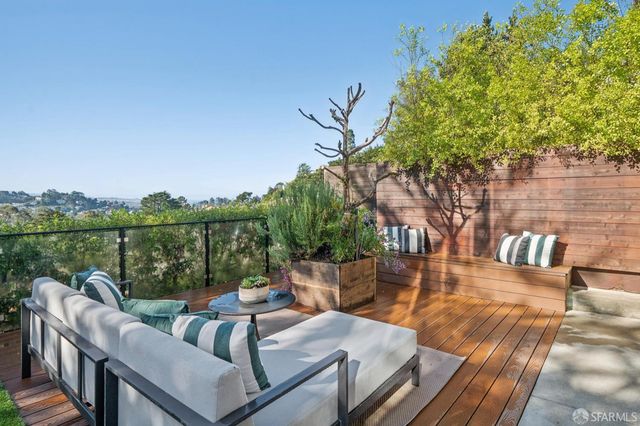 39 Christopher Drive, San Francisco, CA 94131