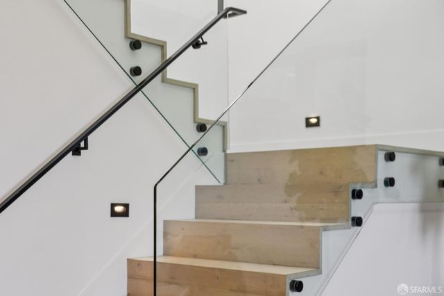 39 Christopher Drive, San Francisco, CA 94131