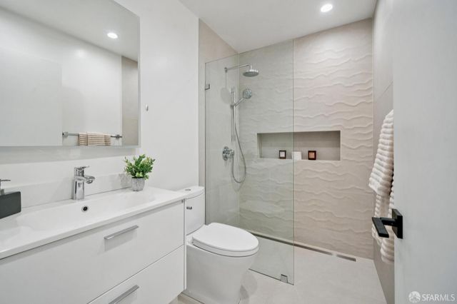 39 Christopher Drive, San Francisco, CA 94131