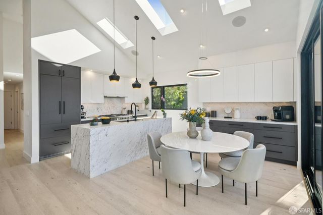 39 Christopher Drive, San Francisco, CA 94131