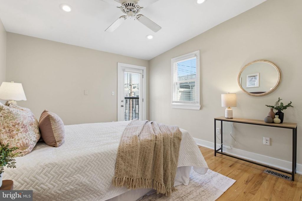 Image 22 of property listing at 1031 S BOULDIN ST, Baltimore, MD 21224