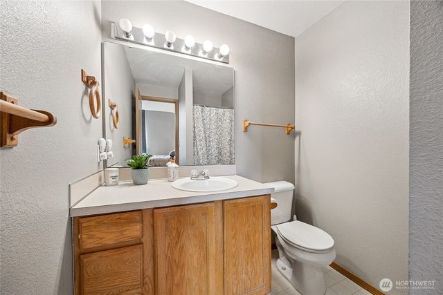 5603 James Street SE, Lacey, WA 98513