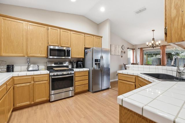 4109 Gold Valley Ct, Salida, CA 95368