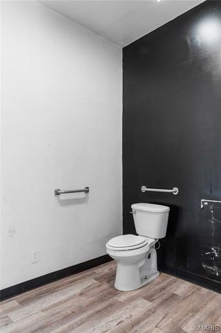 5464 Gravois Avenue, St Louis, MO 63116