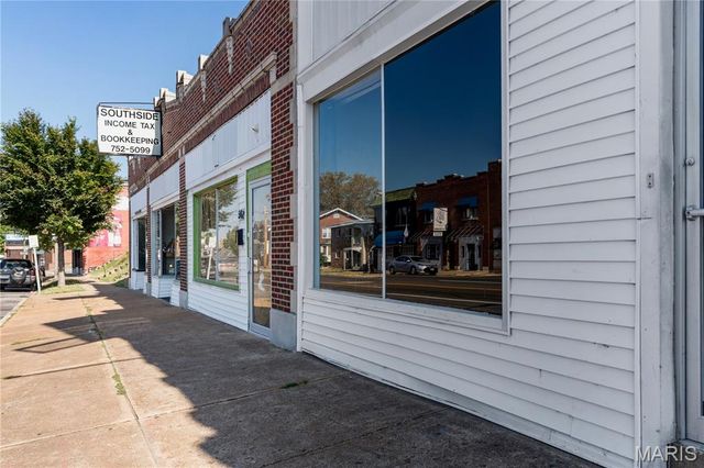 5464 Gravois Avenue, St Louis, MO 63116