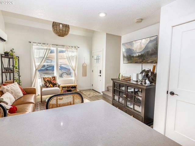 6538 Se 64TH Ave B, Portland, OR 97206