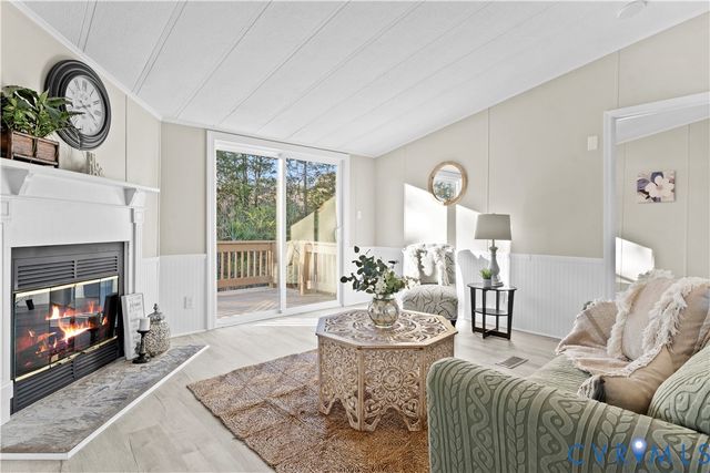 4621 Meherrin Rd, Meherrin, VA 23954