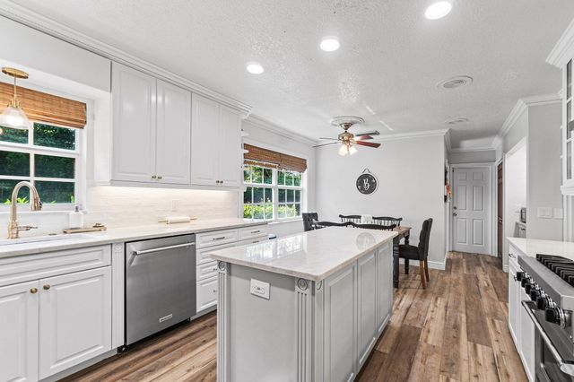 12101 Tumbleweed Court, Wellington, FL 33414