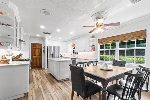 12101 Tumbleweed Court, Wellington, FL 33414