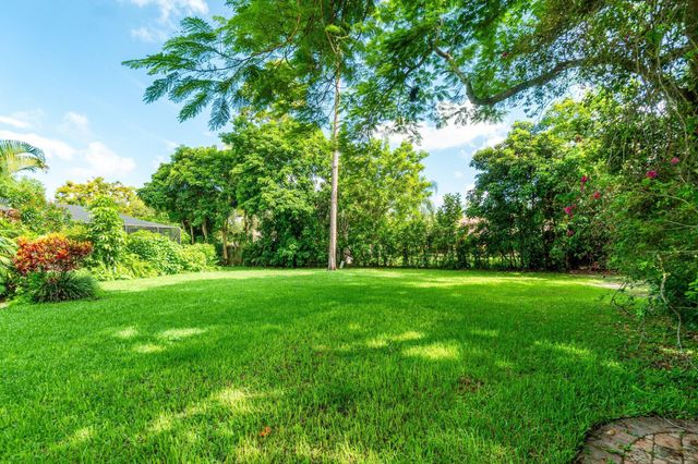 12101 Tumbleweed Court, Wellington, FL 33414