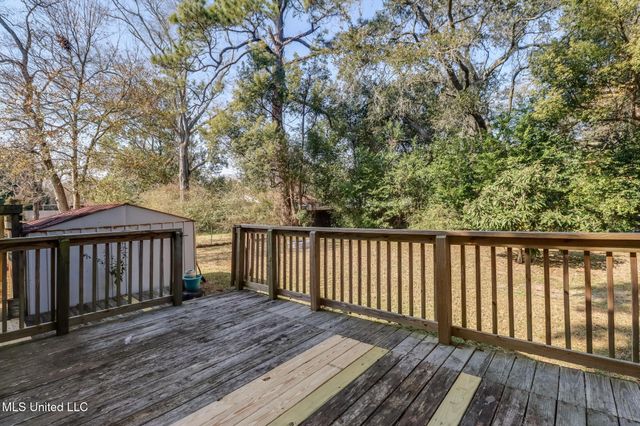 1688 Sunset Boulevard, Biloxi, MS 39531