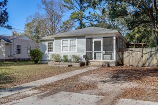 1688 Sunset Boulevard, Biloxi, MS 39531