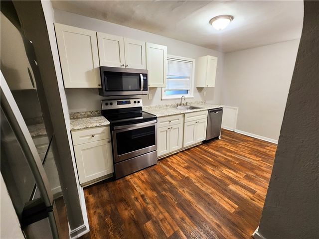 422 Mill St C, Coraopolis, PA 15108