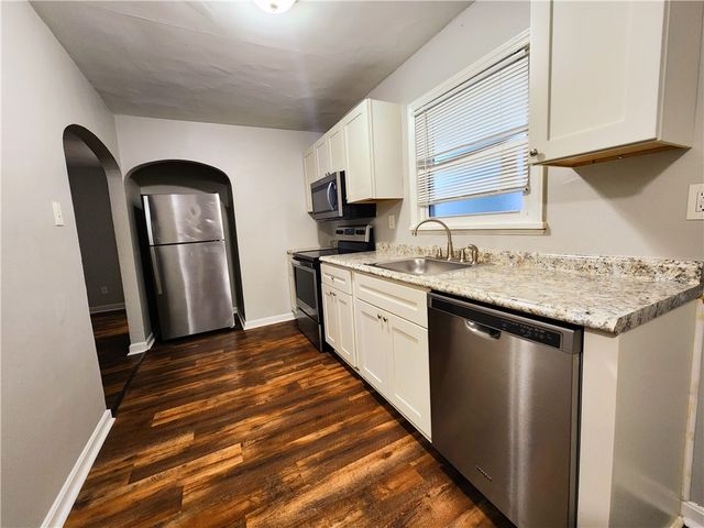 422 Mill St C, Coraopolis, PA 15108