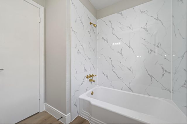 7227 Colton St, Houston, TX 77016