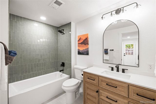 2336 S Franklin Street, Denver, CO 80210
