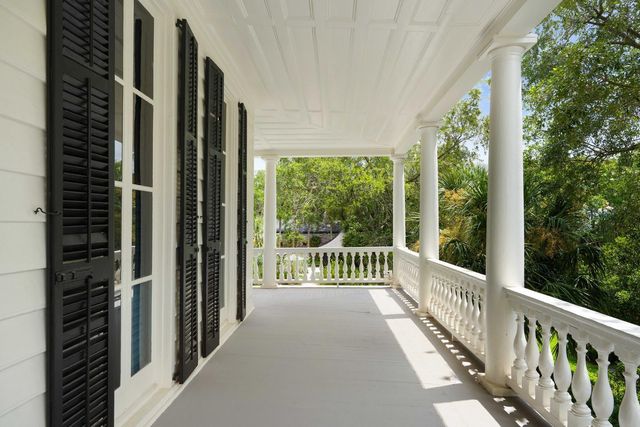 125 Tradd Street, Charleston, SC 29401