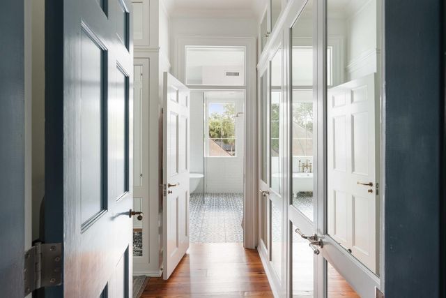 125 Tradd Street, Charleston, SC 29401