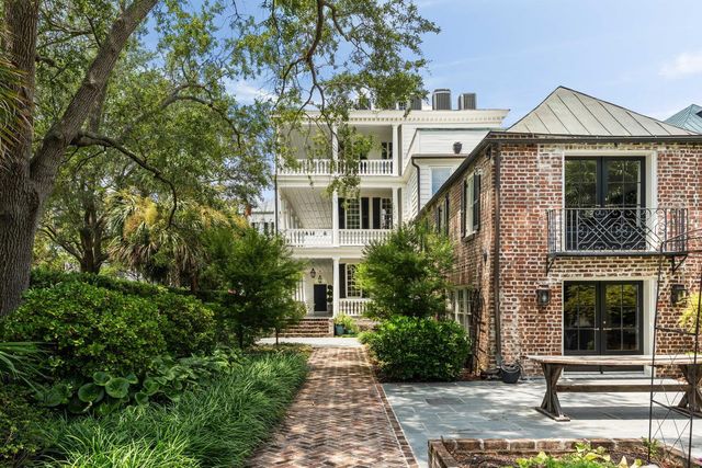 125 Tradd Street, Charleston, SC 29401