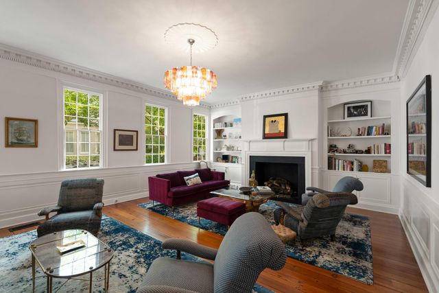 125 Tradd Street, Charleston, SC 29401