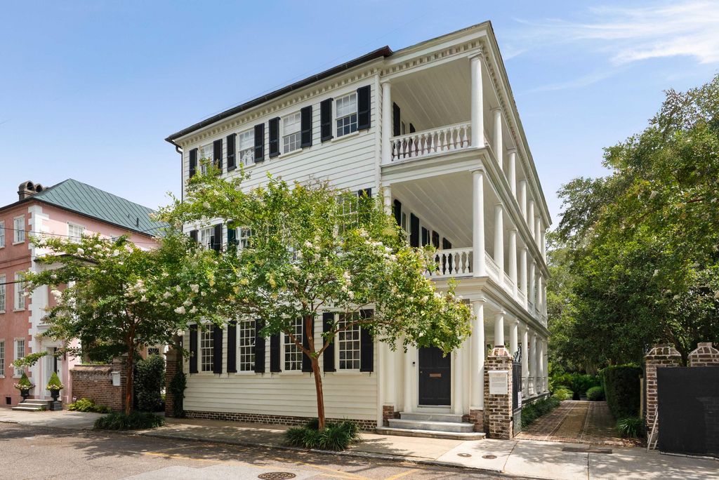 125 Tradd Street, Charleston, SC 29401