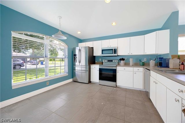 15633 Beachcomber AVE, Fort Myers, FL 33908