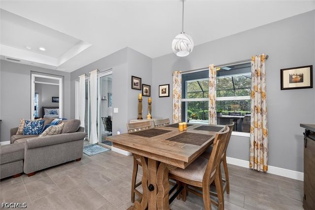 3121 Heritage Pines DR, Fort Myers, FL 33905