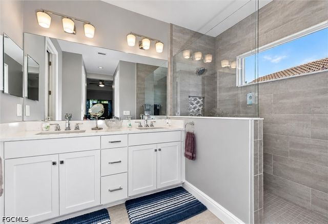 3121 Heritage Pines DR, Fort Myers, FL 33905