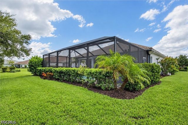 3121 Heritage Pines DR, Fort Myers, FL 33905