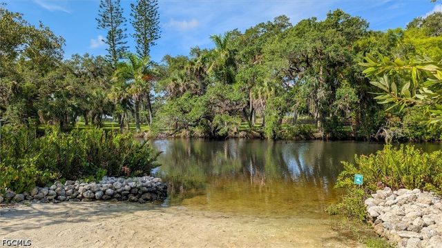 3121 Heritage Pines DR, Fort Myers, FL 33905