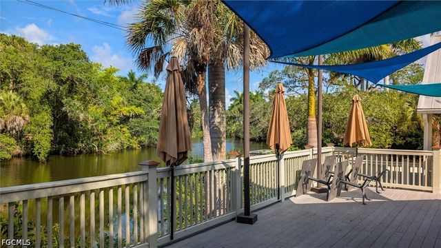 3121 Heritage Pines DR, Fort Myers, FL 33905