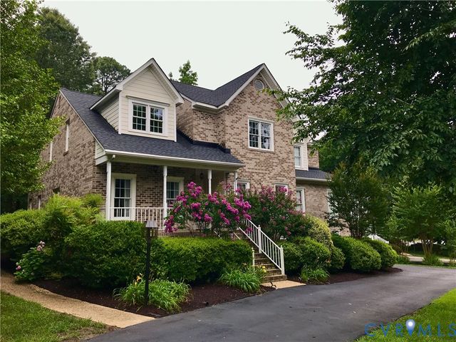 9008 Kings Charter Dr, Mechanicsville, VA 23116