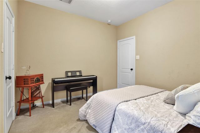 21 Cheswood Manor Drive, The Woodlands, TX 77382