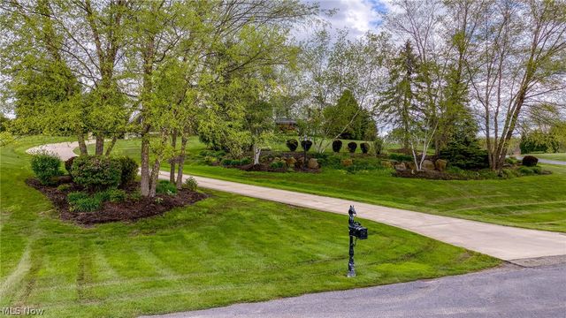 2821 Odesa Drive, Medina, OH 44256