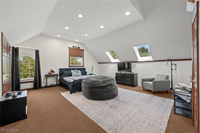 2821 Odesa Drive, Medina, OH 44256