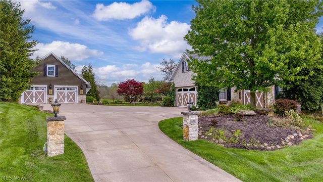 2821 Odesa Drive, Medina, OH 44256