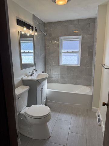 57 North Bayfield 1, Quincy, MA 02170