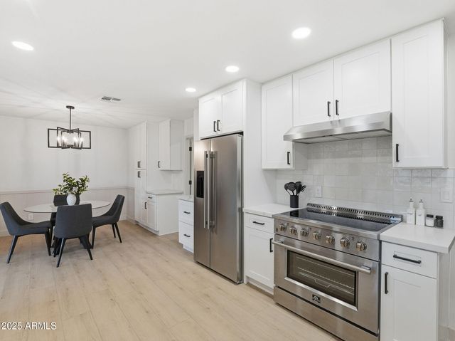 2446 E HALE Street, Mesa, AZ 85213