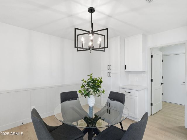 2446 E HALE Street, Mesa, AZ 85213