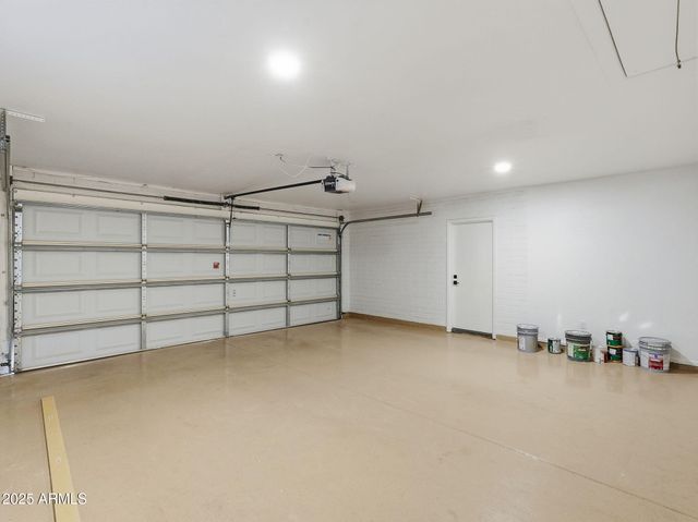 2446 E HALE Street, Mesa, AZ 85213