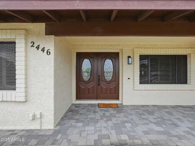 2446 E HALE Street, Mesa, AZ 85213