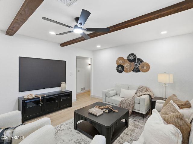 2446 E HALE Street, Mesa, AZ 85213