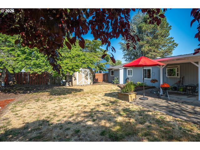 13560 Sw LOGAN St, Beaverton, OR 97005