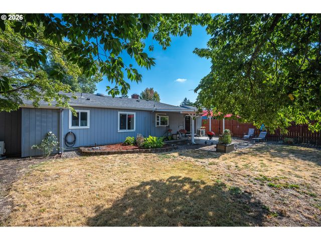 13560 Sw LOGAN St, Beaverton, OR 97005