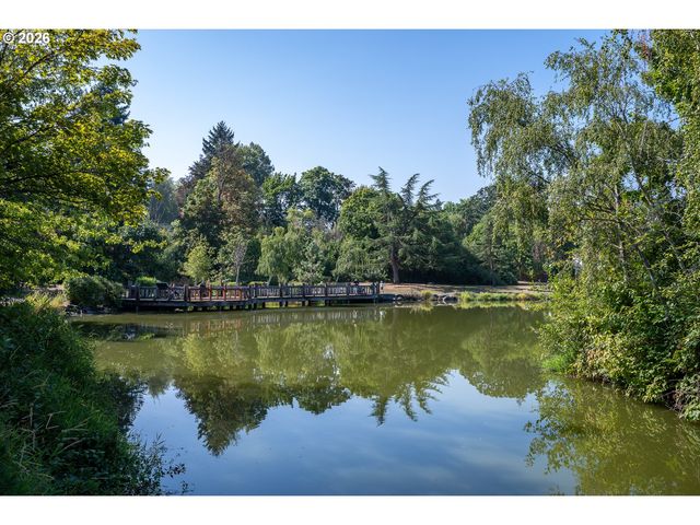 13560 Sw LOGAN St, Beaverton, OR 97005
